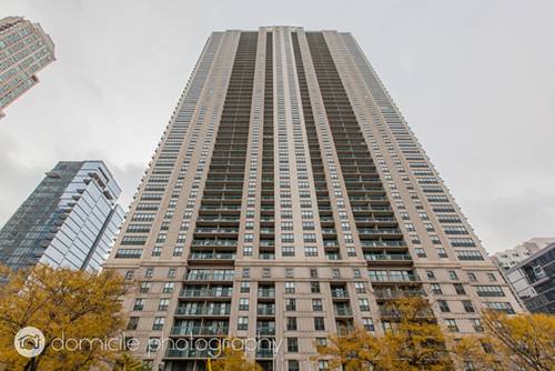 1 W Superior Unit 1804, Chicago, IL 60654