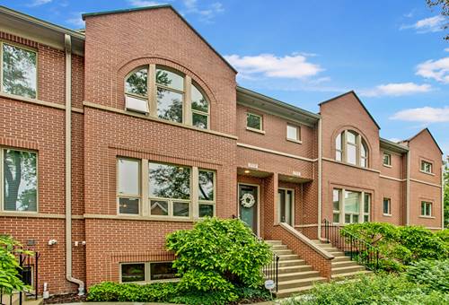 1771 Dewes Unit D, Glenview, IL 60025