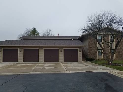 5755 Bavarian Unit B, Hanover Park, IL 60133