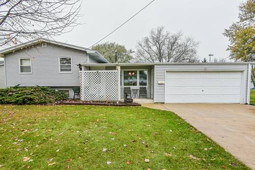 917 Colby, Dekalb, IL 60115