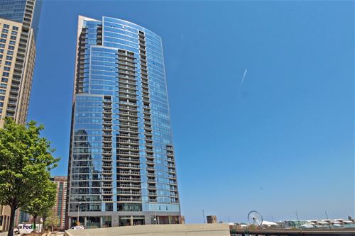 450 E Waterside Unit 704, Chicago, IL 60601