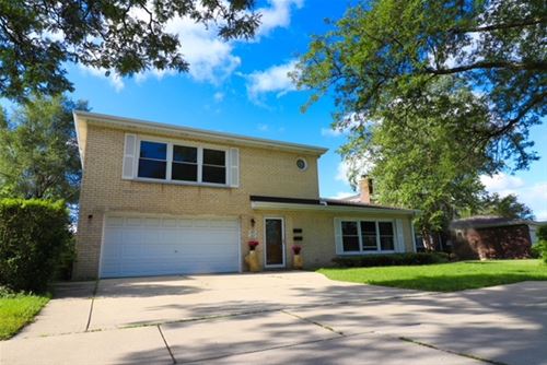 207 E Valley, Arlington Heights, IL 60004