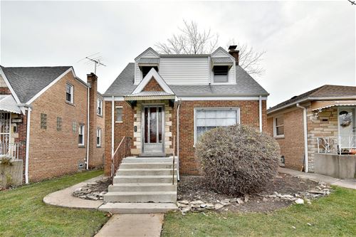 5049 N Melvina, Chicago, IL 60630