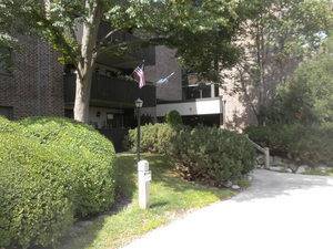 930 Taylor Unit 110, Gurnee, IL 60031