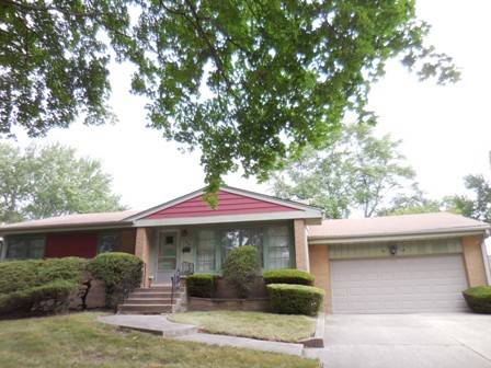 1616 W Grove, Arlington Heights, IL 60005