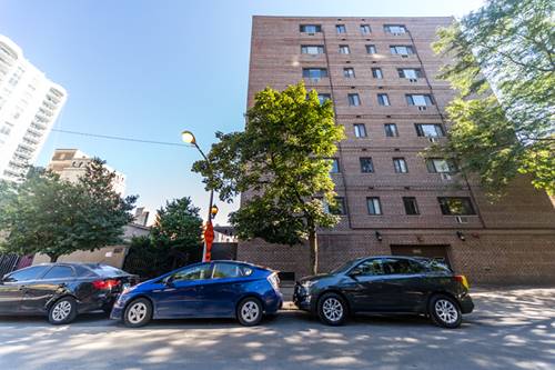 607 W Wrightwood Unit 701, Chicago, IL 60614