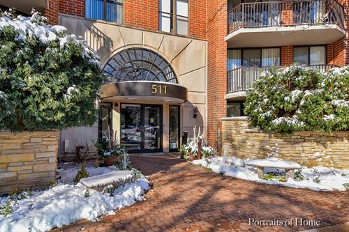 511 Aurora Unit 204, Naperville, IL 60540