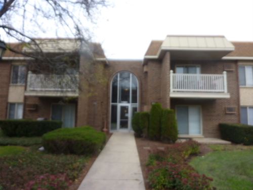 1501 E Churchill Unit 101, Palatine, IL 60074