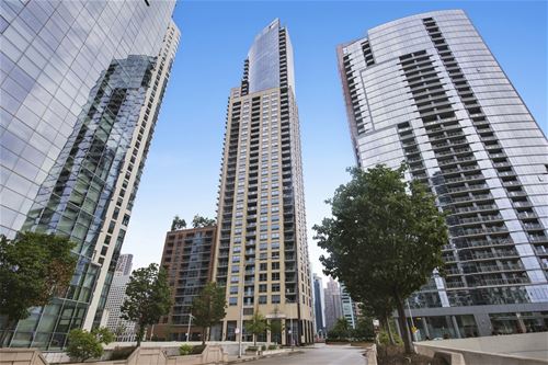 420 E Waterside Unit 3710, Chicago, IL 60601