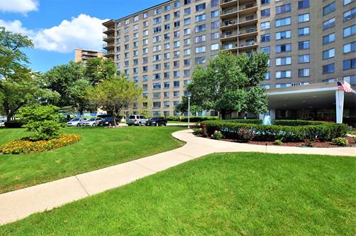 6933 N Kedzie Unit 305, Chicago, IL 60645