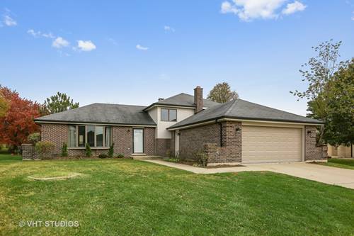 8221 Cromwell, Woodridge, IL 60517