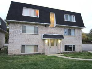 10067 Linda Unit 2S, Des Plaines, IL 60016