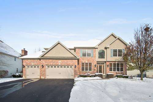 824 Edgewood, Sugar Grove, IL 60554