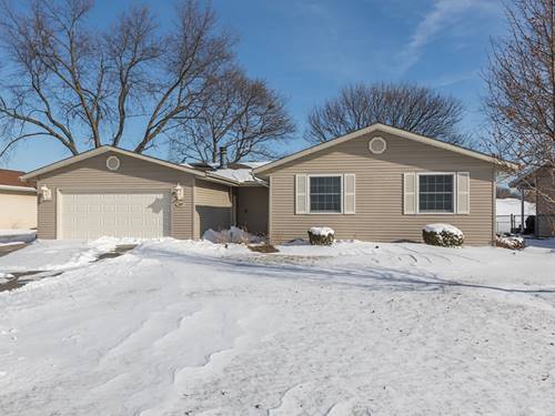 567 Arrowhead, Carol Stream, IL 60188