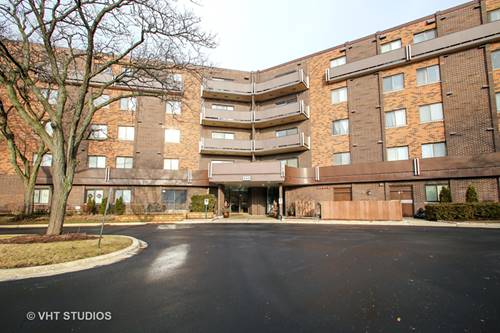 850 Wellington Unit 201, Elk Grove Village, IL 60007