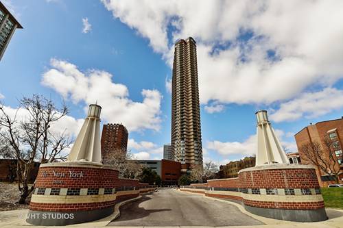 3660 N Lake Shore Unit 1904, Chicago, IL 60613