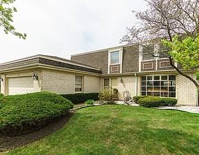 10 Fairview, Deerfield, IL 60015