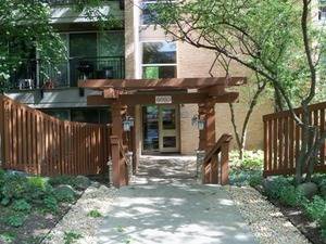 6000 Oakwood Unit 4D, Lisle, IL 60532