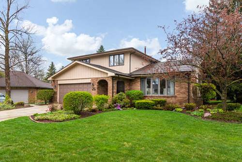 8106 Dickens, Darien, IL 60561