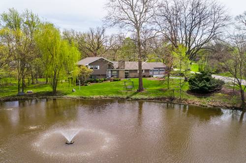 8S025 Brenwood, Naperville, IL 60540