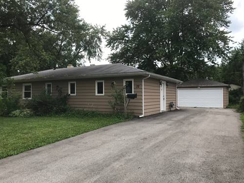 32 Chatham, Montgomery, IL 60538