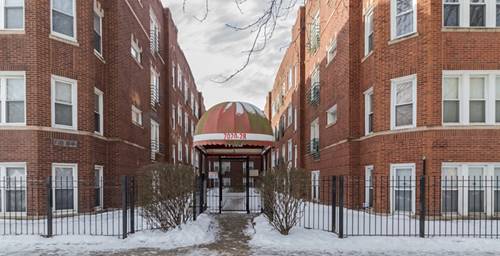 7026 S Cregier Unit D4, Chicago, IL 60649