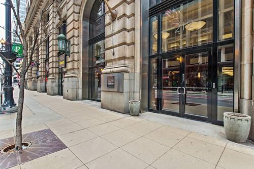 212 W Washington Unit 1709, Chicago, IL 60606