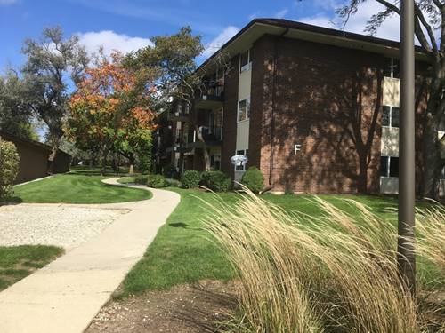 5S070 Pebblewood Unit F11, Naperville, IL 60563