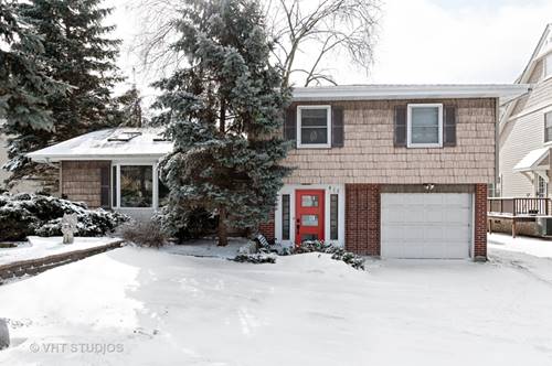 817 Maple, Lisle, IL 60532