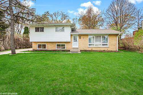 906 S Summit, Barrington, IL 60010