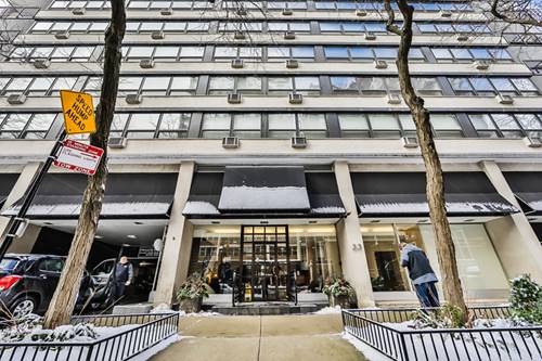 33 E Cedar Unit 16B, Chicago, IL 60611