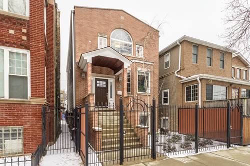 2818 W Wellington, Chicago, IL 60618