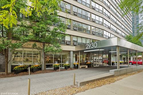 2930 N Sheridan Unit 2006, Chicago, IL 60657