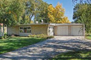 1703 N Wilke, Arlington Heights, IL 60004