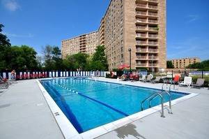 7141 N Kedzie Unit 1209, Chicago, IL 60645