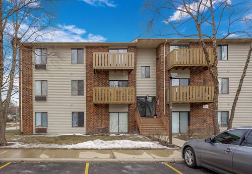 716 Prescott Unit 302, Roselle, IL 60172