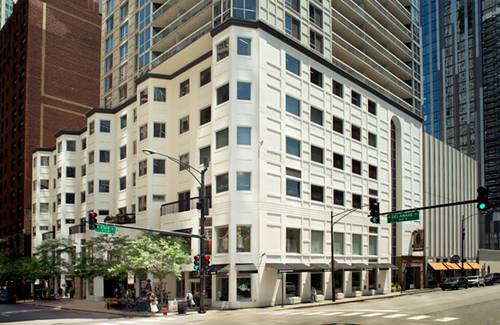 1 E Delaware Unit 23G, Chicago, IL 60611