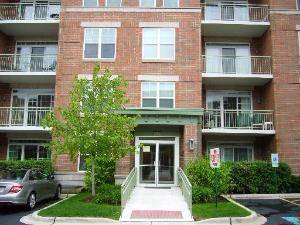 132 W Johnson Unit 105, Palatine, IL 60067