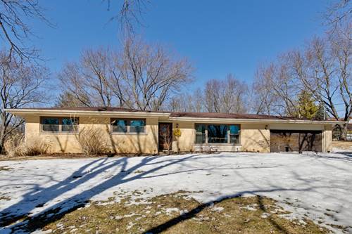 27280 W Lakeview, Lake Barrington, IL 60084