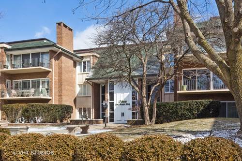 3 Oak Brook Club Unit E303, Oak Brook, IL 60523