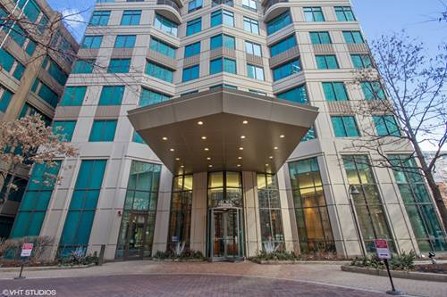 400 N LaSalle Unit 1712, Chicago, IL 60654