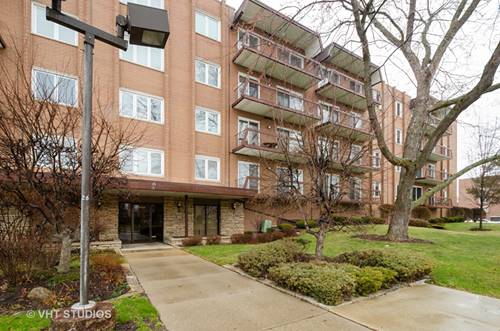 8100 W Foster Unit 204, Niles, IL 60714