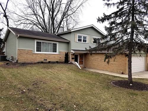 913 Tamarack, Darien, IL 60561