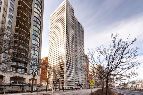 1100 N Lake Shore Unit 35A, Chicago, IL 60611