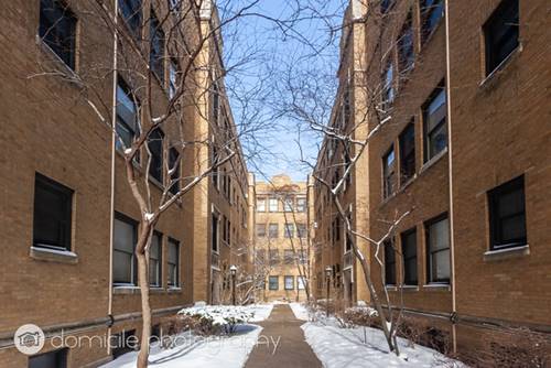 626 W Waveland Unit 2F, Chicago, IL 60613