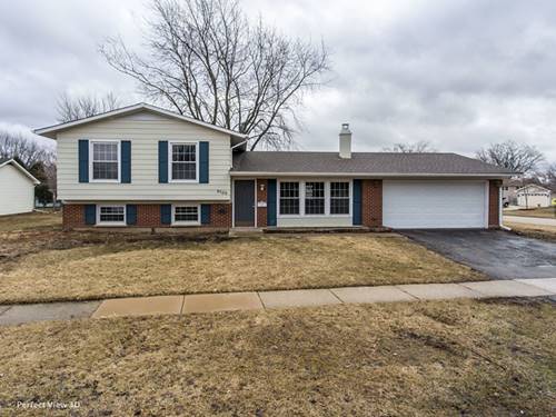 8129 N Applewood, Hanover Park, IL 60133