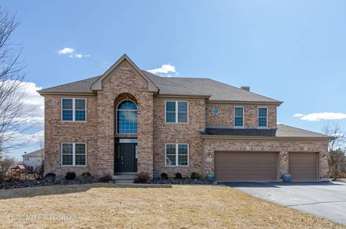 3661 Grayhawk, Algonquin, IL 60102