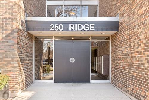 250 Ridge Unit 5F, Evanston, IL 60202