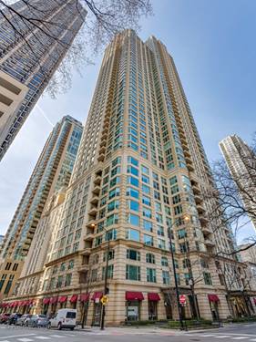 25 E Superior Unit 2505, Chicago, IL 60611