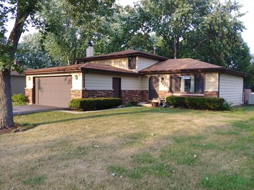 665 Renee, South Elgin, IL 60177